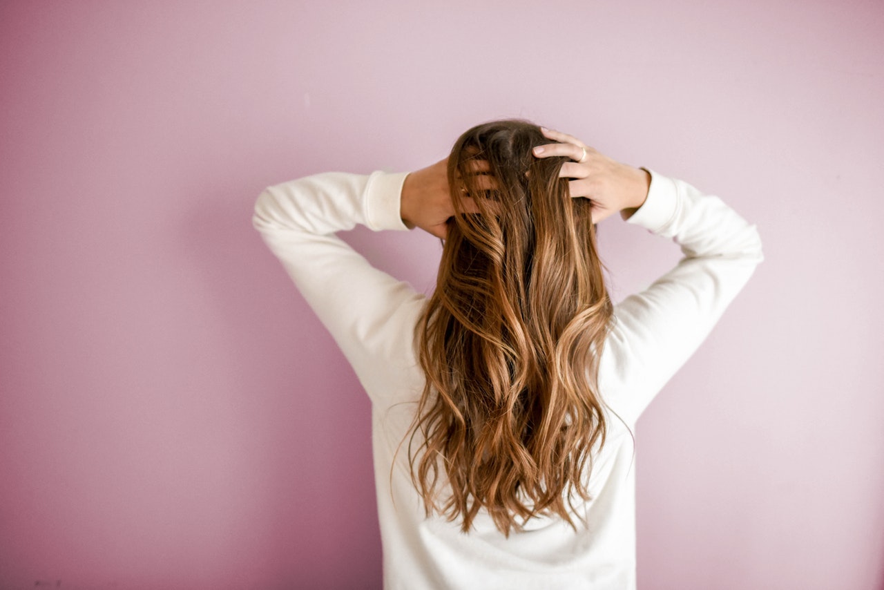 Trattamenti PRP per i capelli: l’ultima frontiera per la ricrescita spontanea